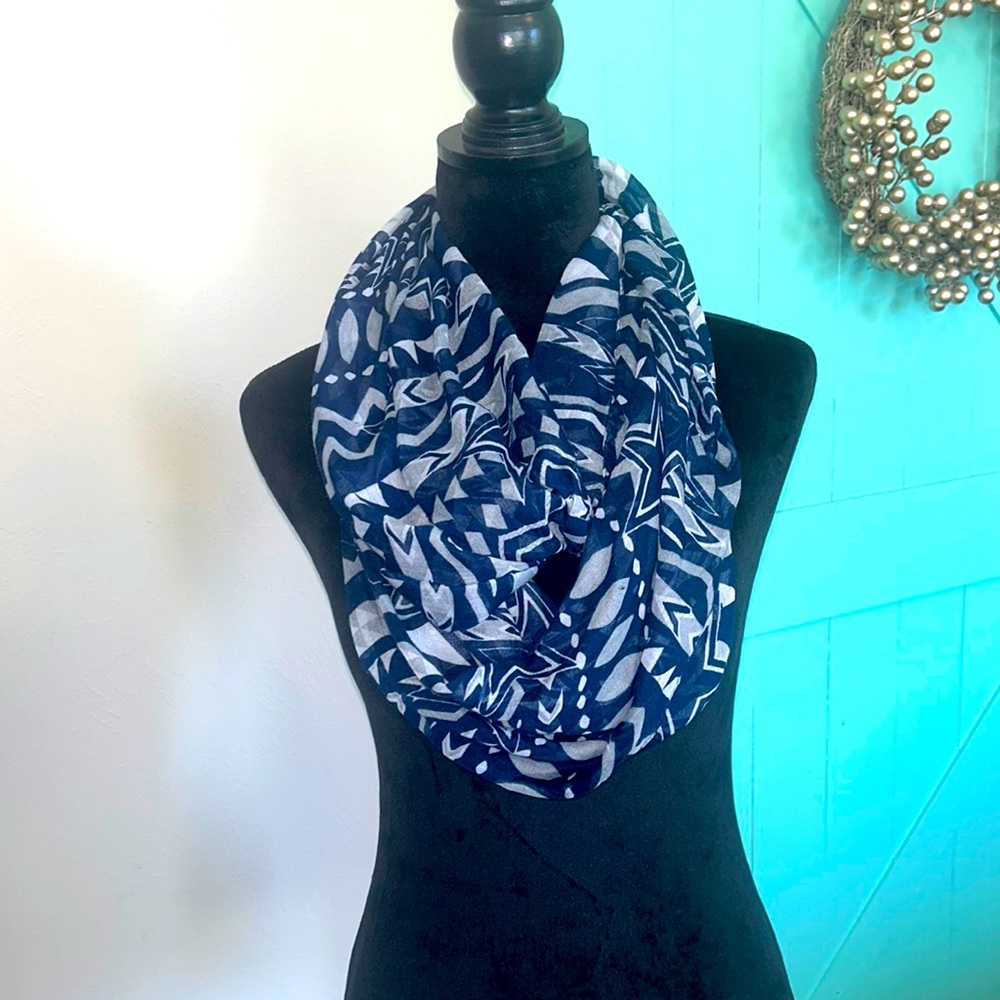 Dallas Cowboys Printed Infinity Scarf